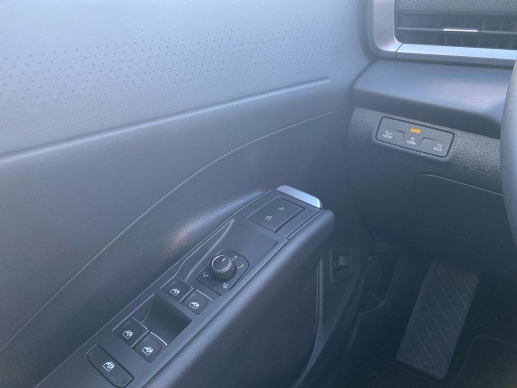 Volkswagen T-Roc - Photo 15