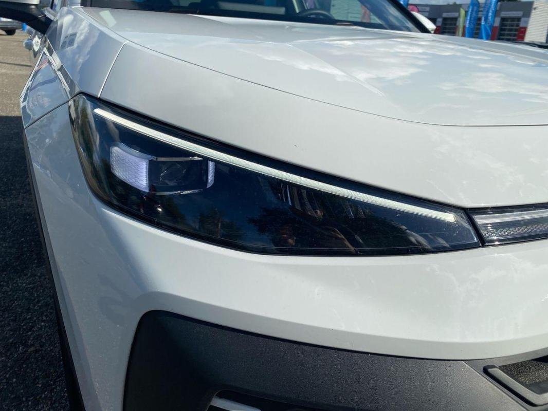 Volkswagen T-Roc - Photo 25