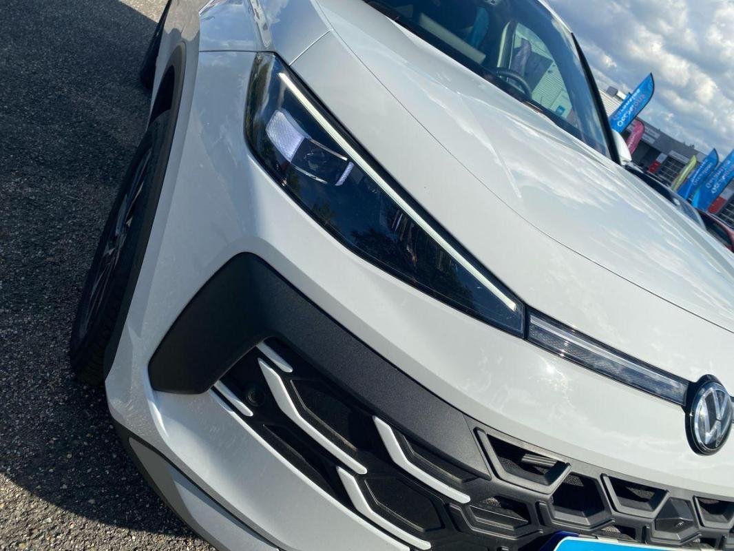Volkswagen T-Roc - Photo 26