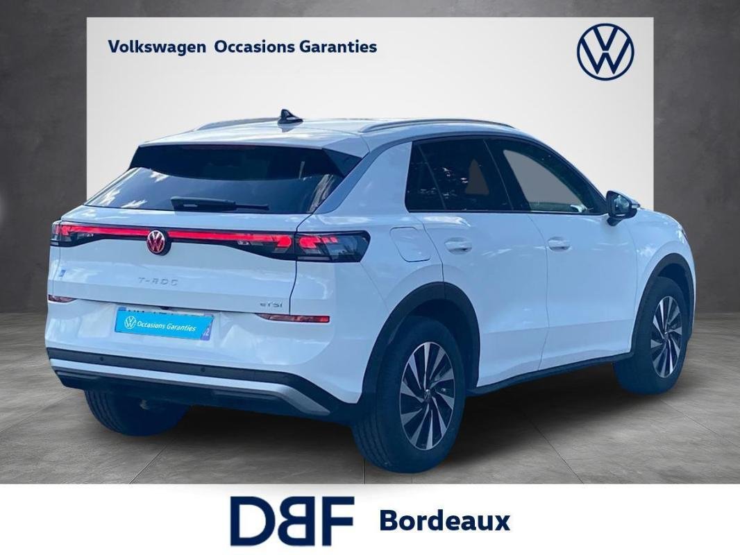 Volkswagen T-Roc - Photo 5
