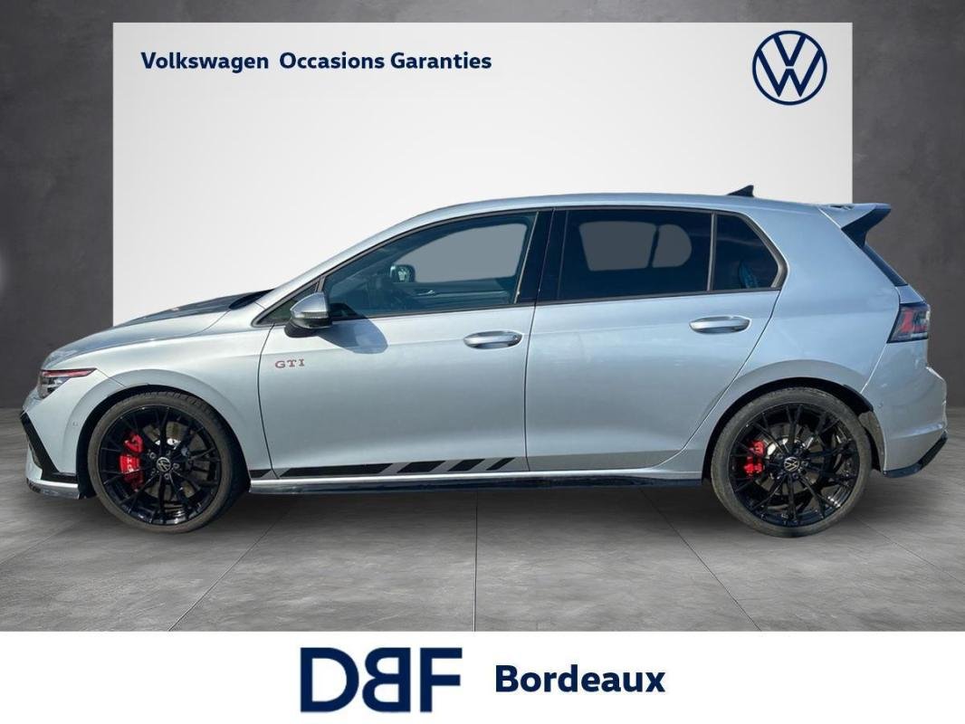 Volkswagen Golf - Photo 2