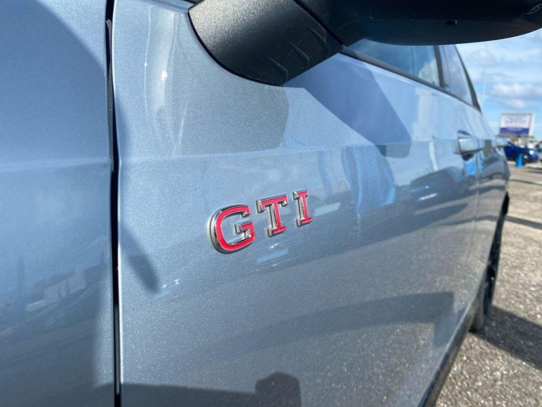 Volkswagen Golf - Photo 34