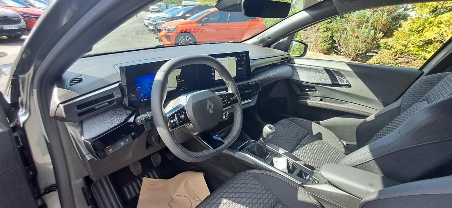 Renault Clio - Photo 11