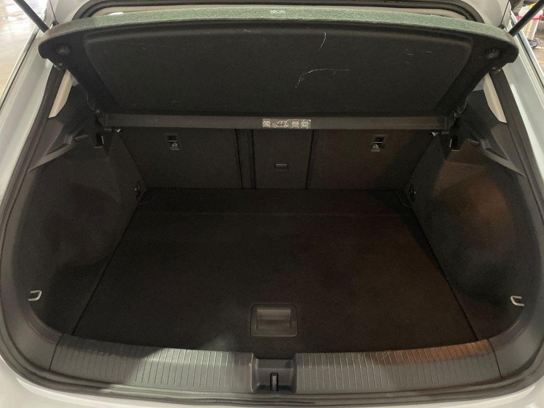 Volkswagen T-Roc - Photo 31
