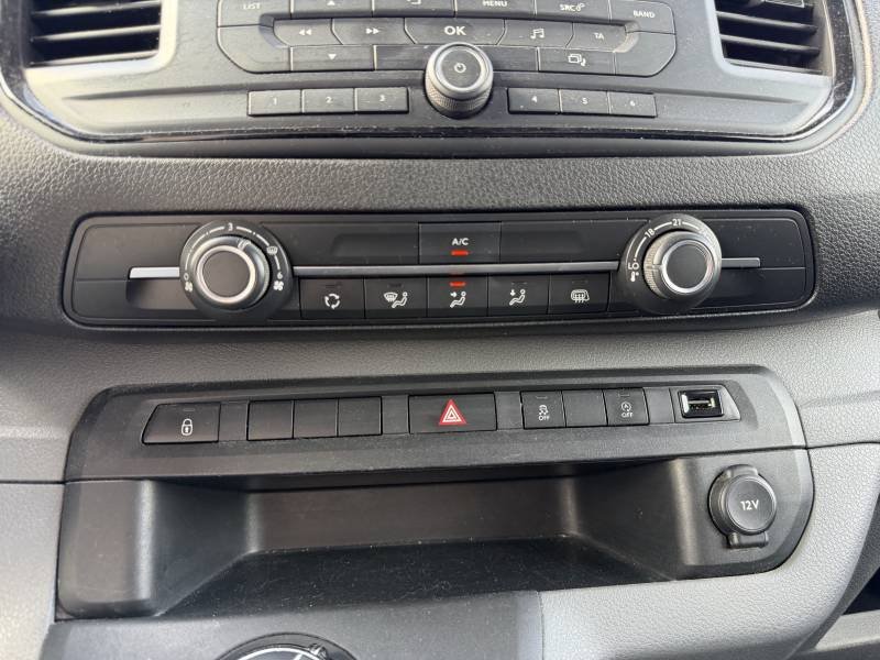 Peugeot Expert - Photo 23