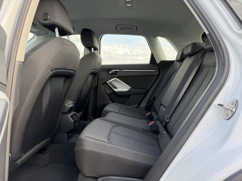 Audi Q3 - Photo 18