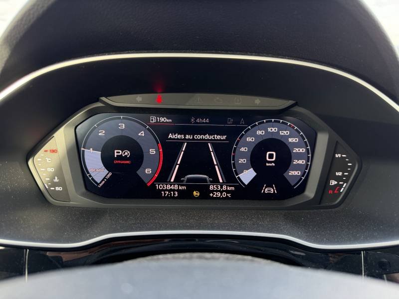 Audi Q3 - Photo 19