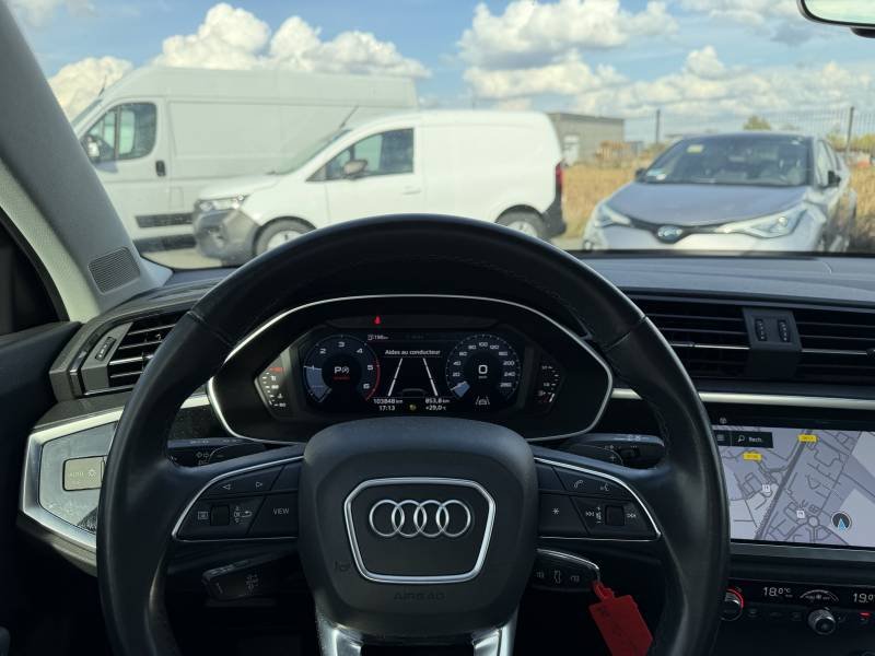 Audi Q3 - Photo 20