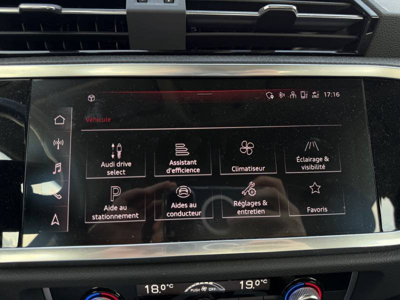 Audi Q3 - Photo 24