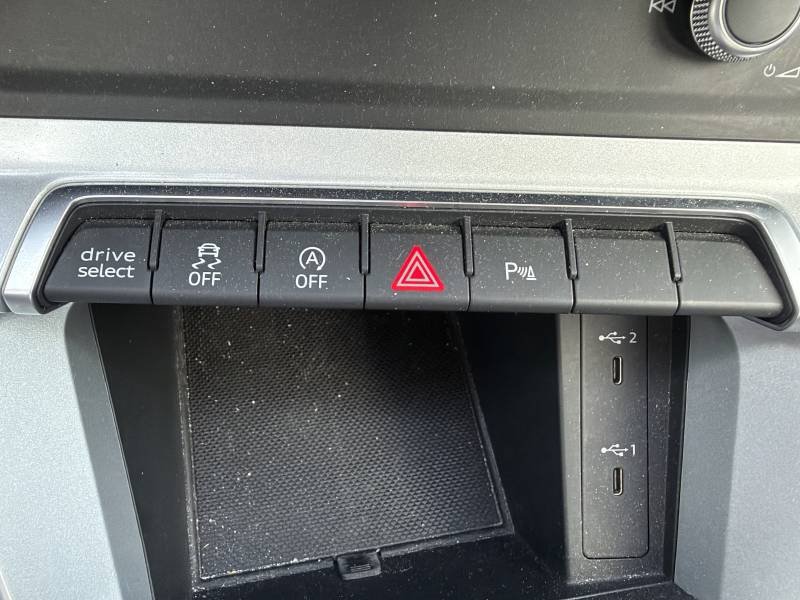 Audi Q3 - Photo 27