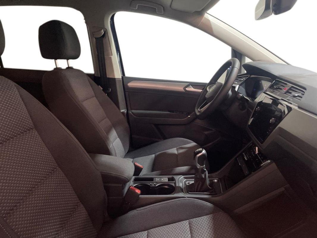 Volkswagen Touran - Photo 13