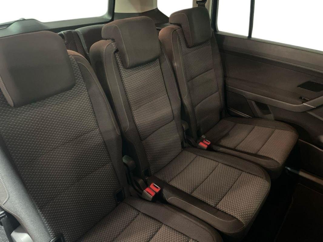 Volkswagen Touran - Photo 23