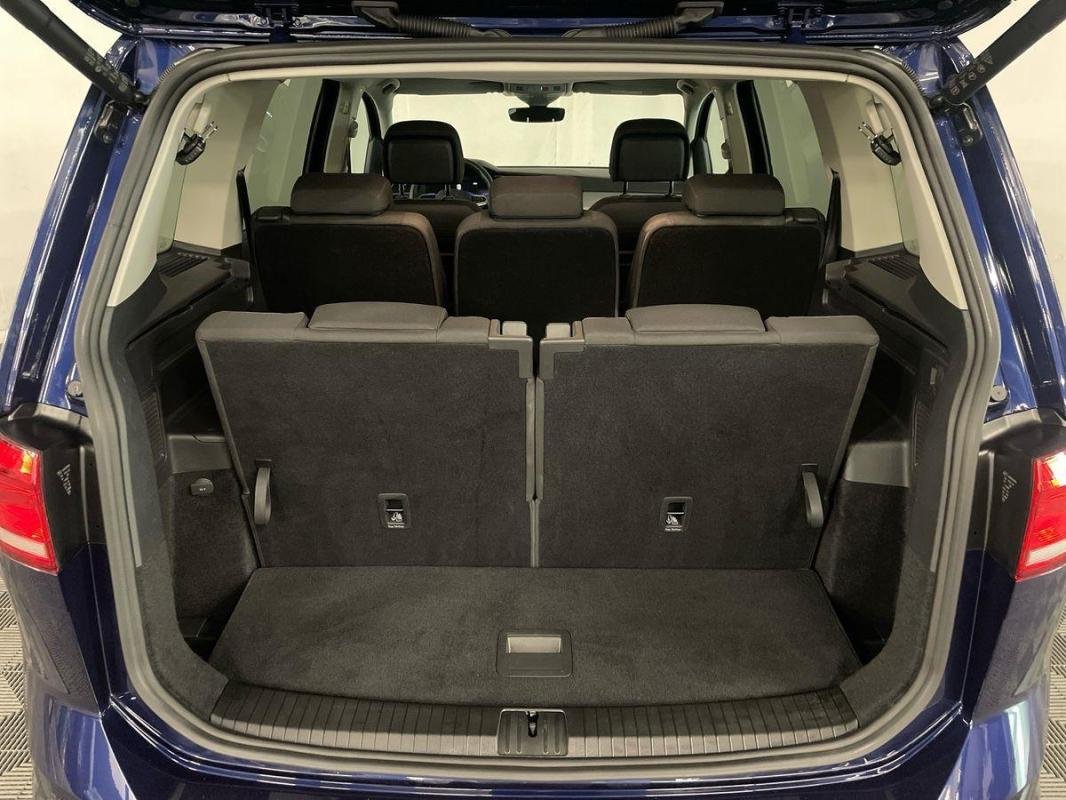 Volkswagen Touran - Photo 31