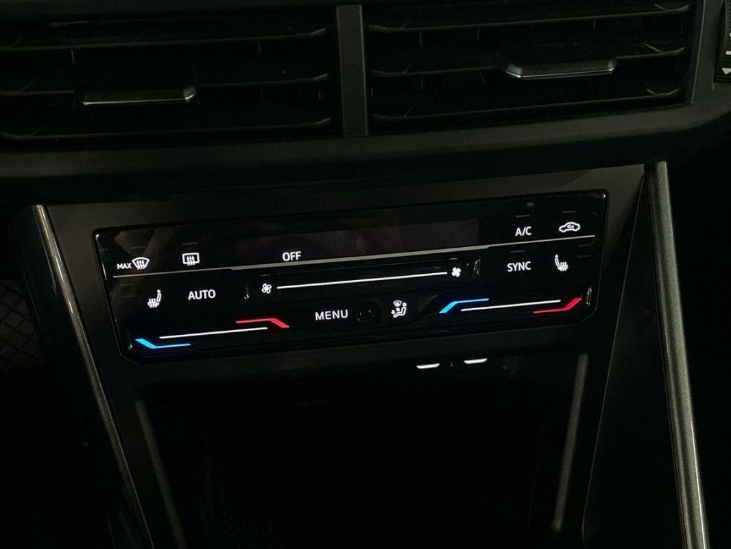 Volkswagen Polo - Photo 19