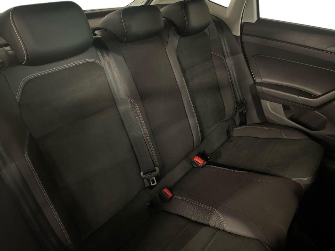 Volkswagen Polo - Photo 23
