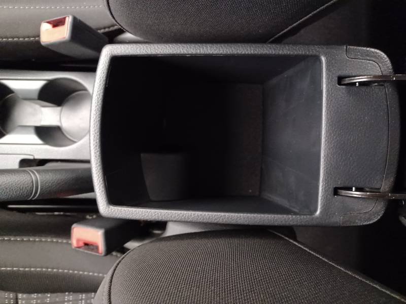 Kia Stonic - Photo 24