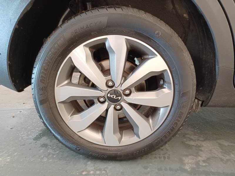 Kia Stonic - Photo 9
