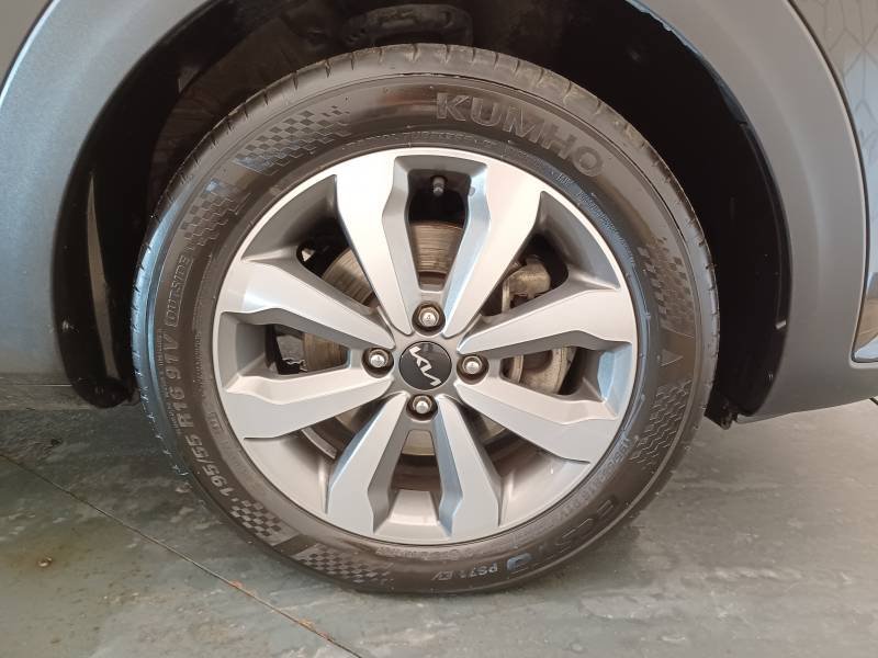 Kia Stonic - Photo 10