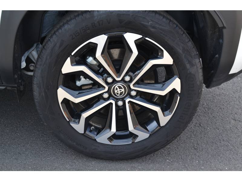 Toyota Yaris - Photo 11