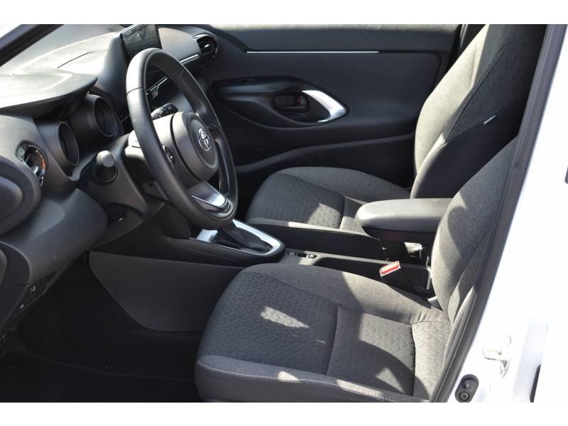 Toyota Yaris - Photo 14