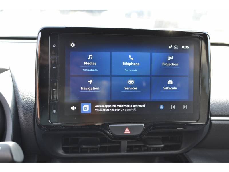 Toyota Yaris - Photo 16