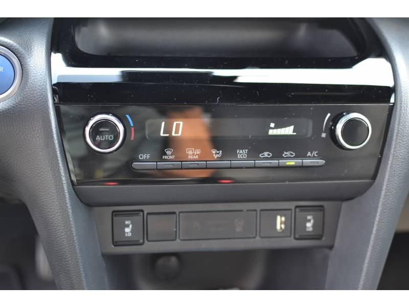 Toyota Yaris - Photo 17