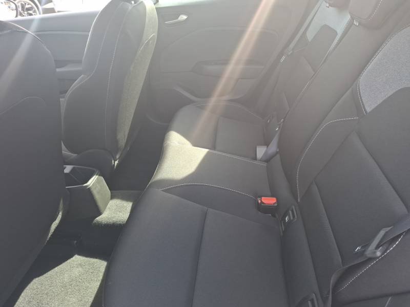 Renault Clio - Photo 17