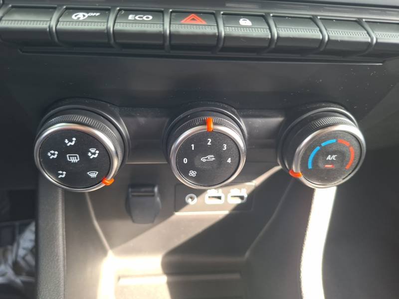 Renault Clio - Photo 23
