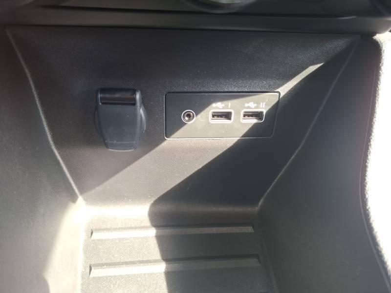 Renault Clio - Photo 24