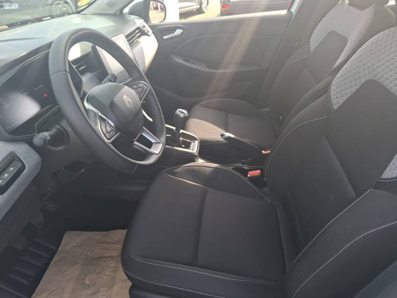 Renault Clio - Photo 10