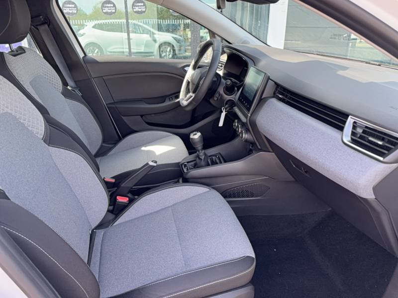Renault Clio - Photo 12
