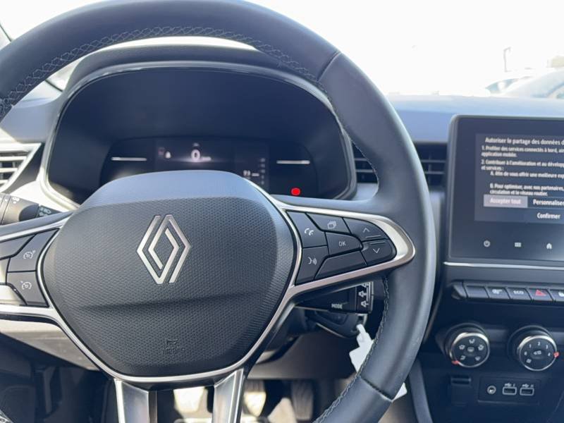 Renault Clio - Photo 26