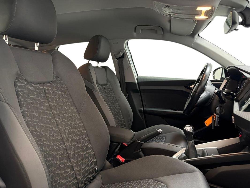Audi A1 sportback - Photo 13