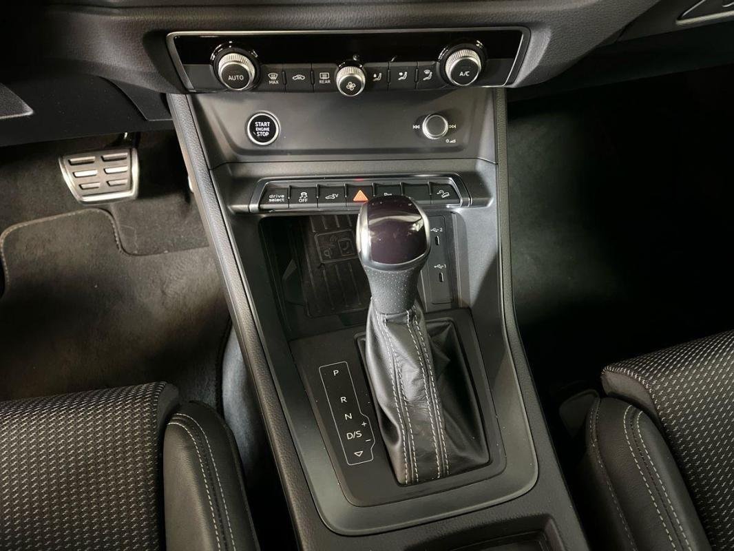 Audi Q3 Sportback - Photo 11