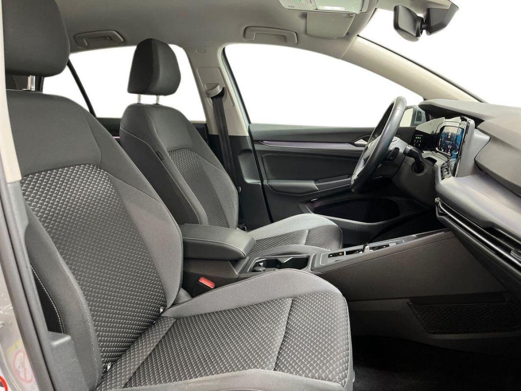 Volkswagen Golf - Photo 13