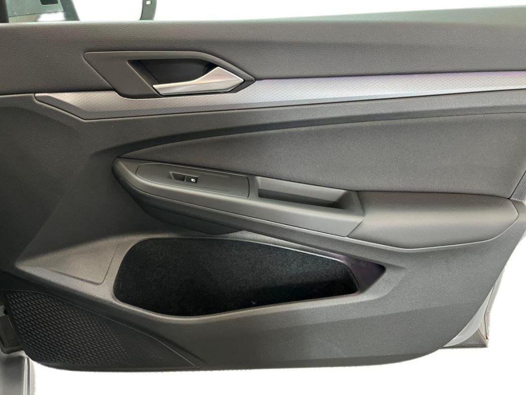 Volkswagen Golf - Photo 15