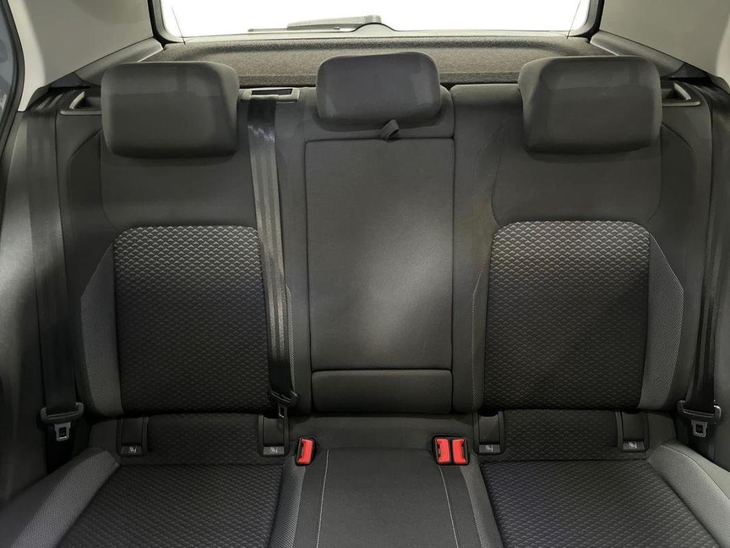 Volkswagen Golf - Photo 22