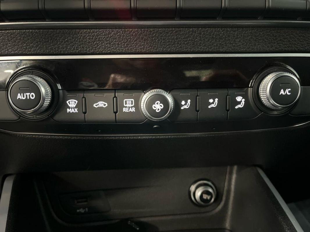 Audi Q2 - Photo 19