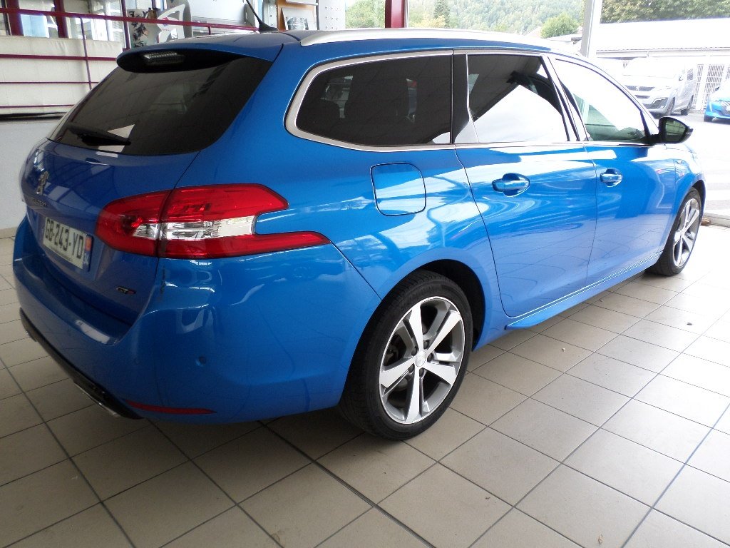 Peugeot 308 SW - Photo 3
