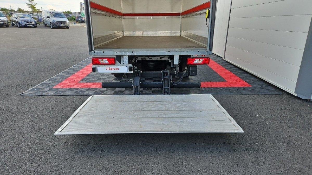Ford Transit - Photo 11