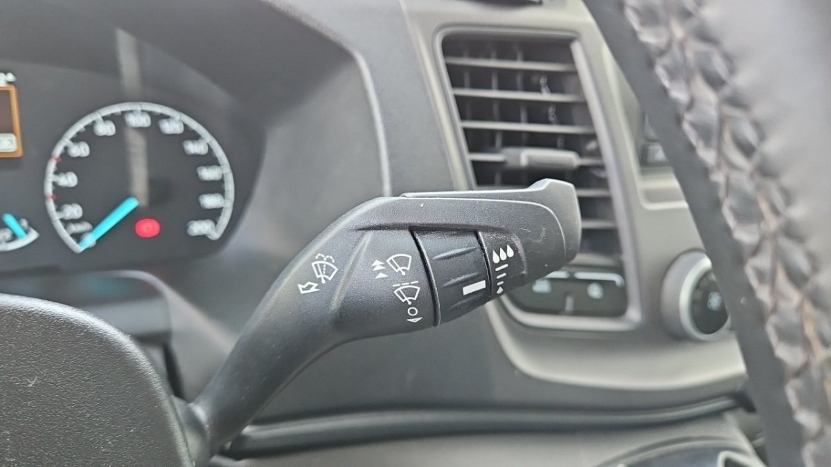 Ford Transit - Photo 24