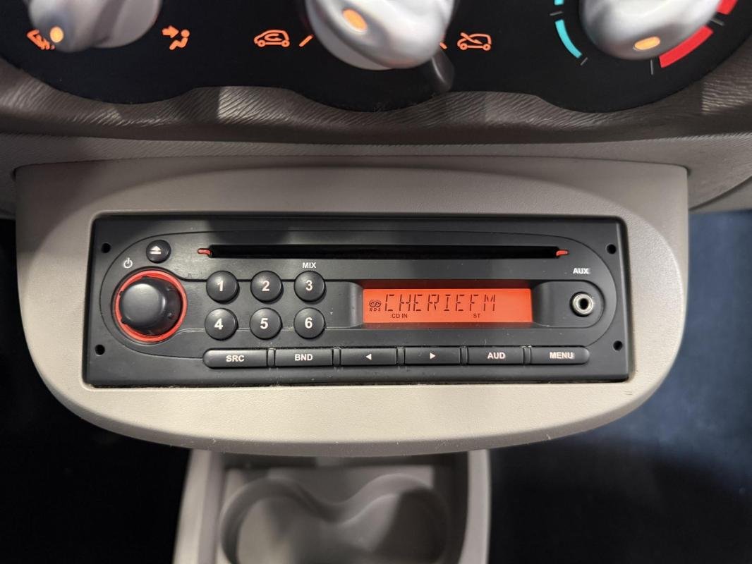 Renault Twingo - Photo 19