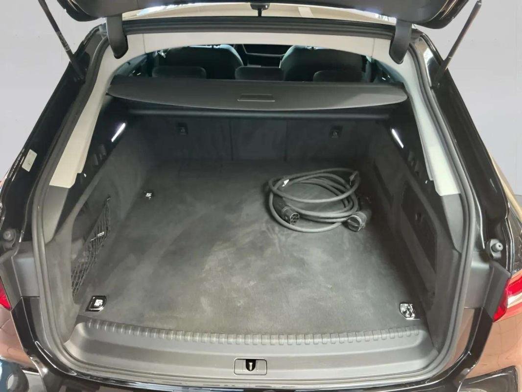 Audi A6 - Photo 12