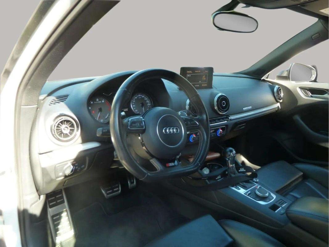 Audi S3 - Photo 12