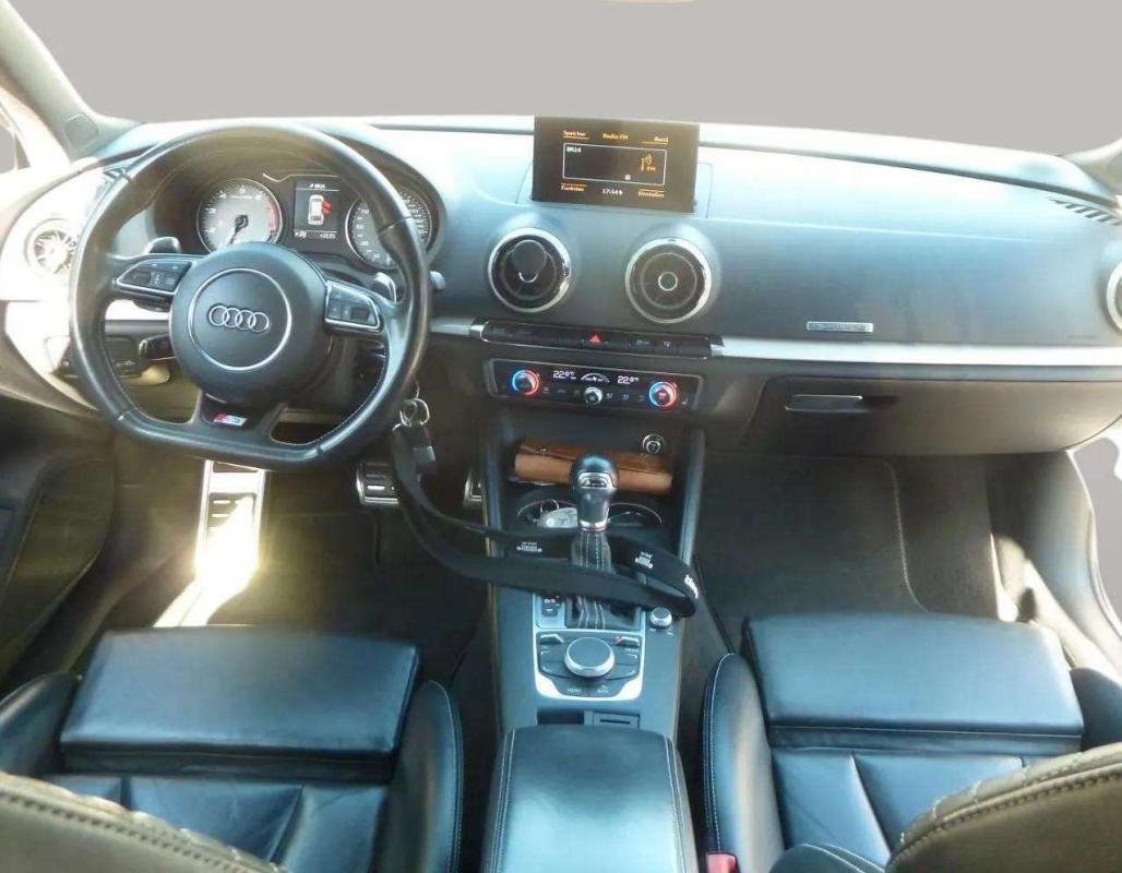 Audi S3 - Photo 10