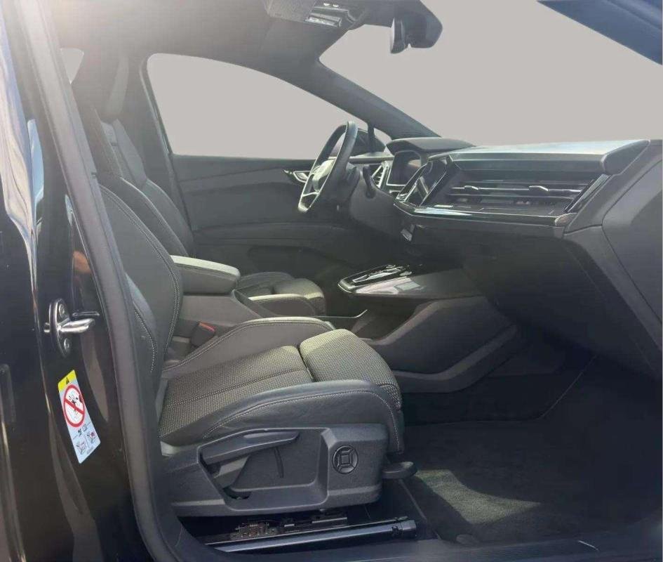 Audi Q4 e-tron - Photo 4