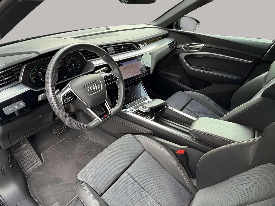 Audi e-tron - Photo 12