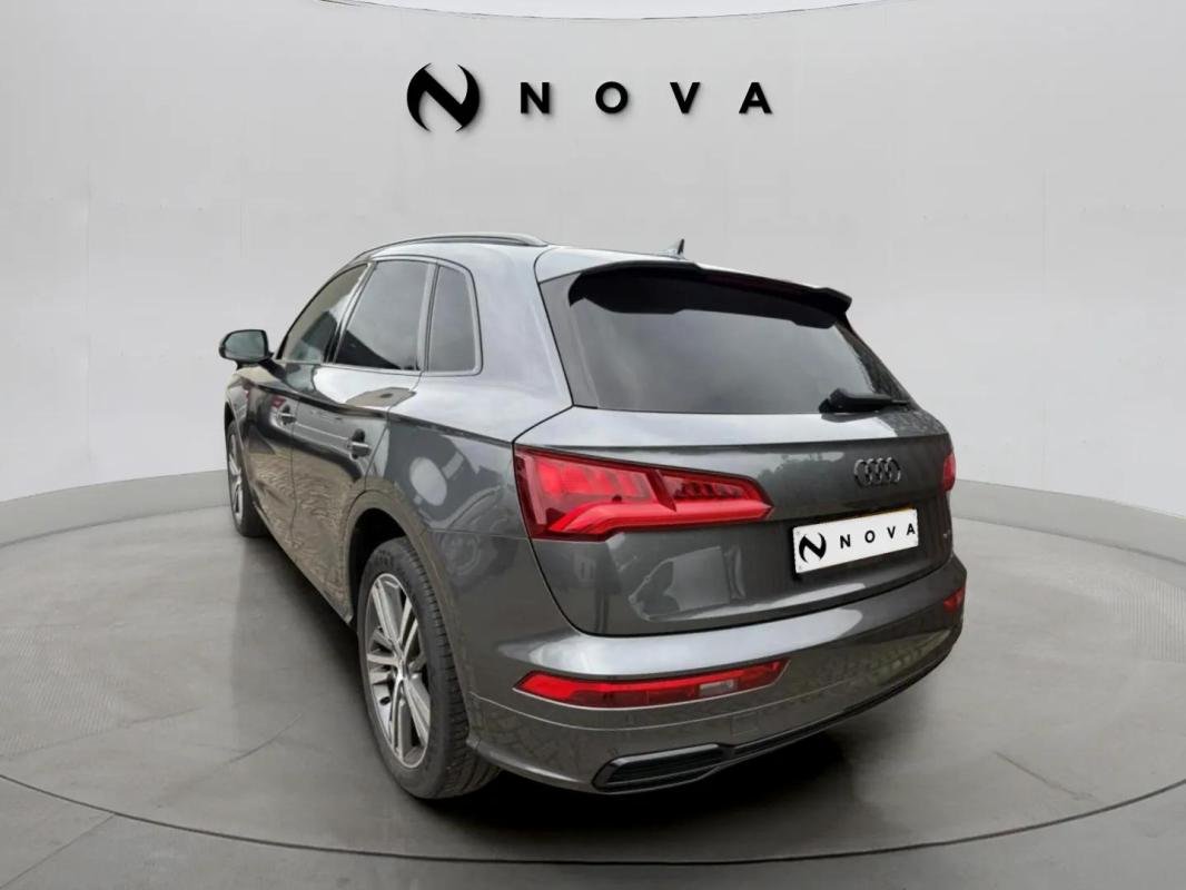 Audi Q5 - Photo 3