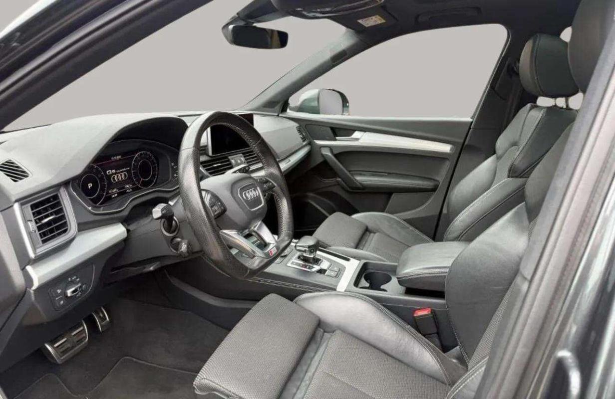 Audi Q5 - Photo 7