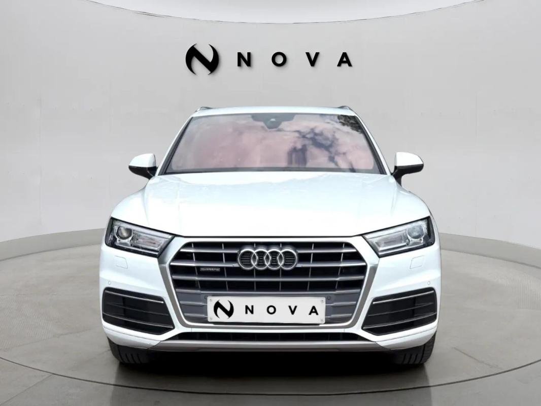 Audi Q5 - Photo 8